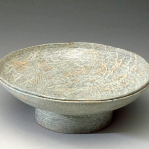 Lee Jung-Do, Buncheong footed wide dish, ceramic